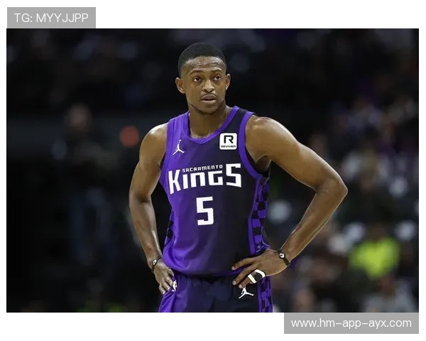 福克斯罚球稳稳命中，国王在客场带回胜果